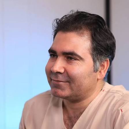 دکتر پارسا چراغی‌پور
