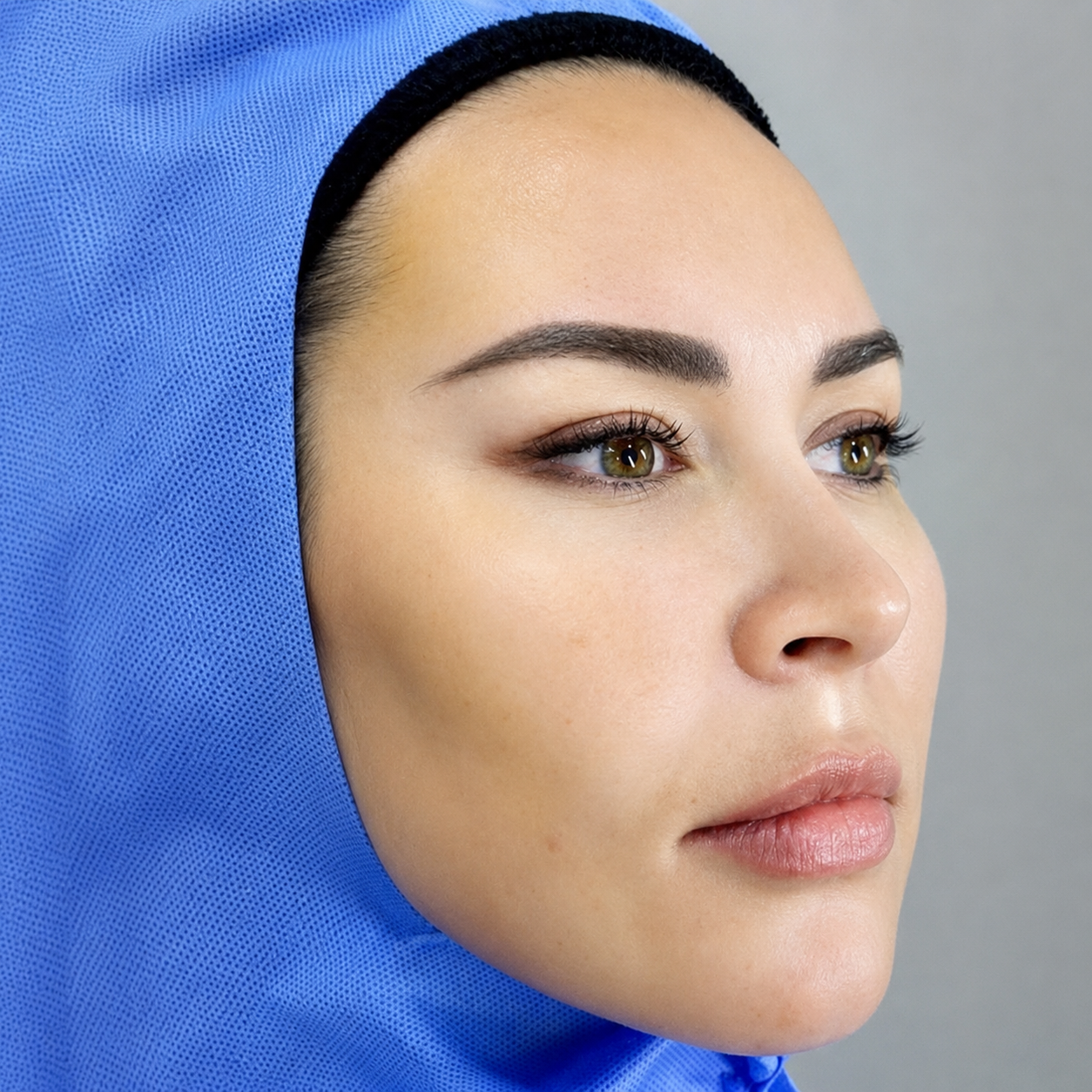 شد الوجه بالخيوط — مركز تجديد الوجه Facelift360