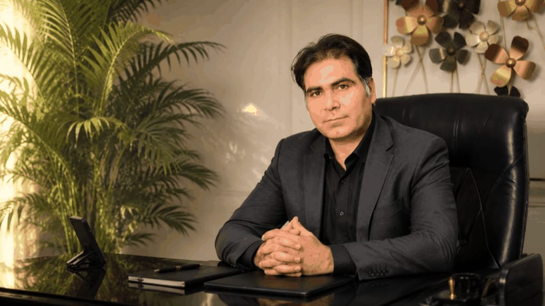 دکتر پارسا چراغیپور، جراح پلاستیک صورت در مرکز جوانسازی فیسلیفت۳۶۰